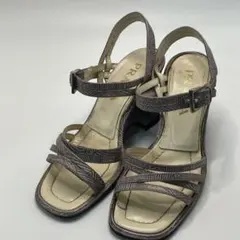 【PRADA】プラダ サンダル アンクルストラップ パイソン35(約22cm)のサムネイル