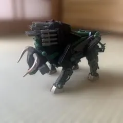 TOMY ディバイソン　ソフビ フィギュア ゾイドシリーズ　レトロ TOMY ディバイソン ソフビ フィギュア ゾイドシリーズ レトロ - メルカリ