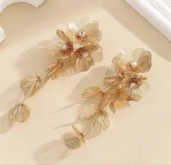大人気ピアス！ウェディング 前撮り 結婚式 ゴールド お花キラキラ