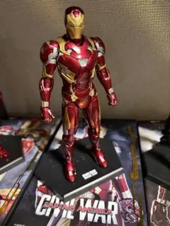 ZDtoys アイアンマン MK6 フィギュア スーツガントリー セット - メルカリ