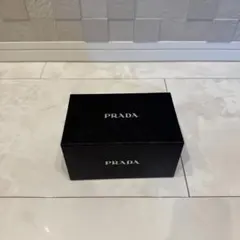 PRADA ブラック ギフトボックス