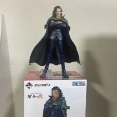 ドフラミンゴ MASTERISE フィギュア