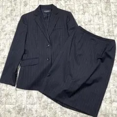 極美品　ブルックスブラザーズ　スカートスーツ　セットアップ　ストライプ　光沢のサムネイル