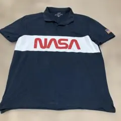 H&M★NASAの大きなロゴ入り濃紺ポロシャツ★XLのサムネイル