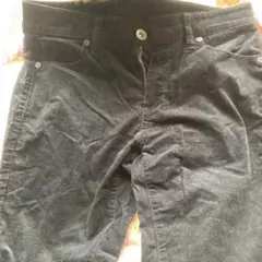 ユニクロ黒 コーデュロイ スキニーパンツ