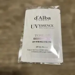 d'Alba UV ESSENCE WATERFULL+ トーンアップ　ダルバ