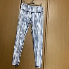 青と白のストライプ ヨガパンツ