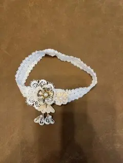 赤ちゃん用　ヘアバンド　白 レース 花モチーフ