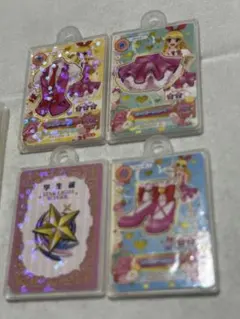 アイカツ びっくらたまご 星宮いちご ピンクステージコーデ