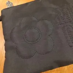 MARY QUANT マリークワント キルティングポーチ　コスメポーチ
