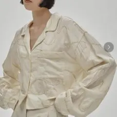 2025年最新】ToDaYful シャツ 刺繍の人気アイテム - メルカリ