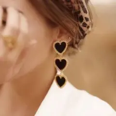 ◆インポートピアス◆限定1点特価要コメント◆ヴィンテージ風3連ハートピアス