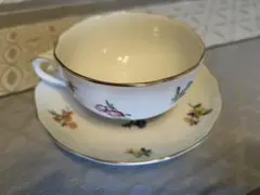 Item thumbnail for item 5ffcd3d4-ed2e-45a8-886e-0bc221087600