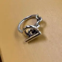 Item thumbnail for item 2d8a2456-efa4-4647-8e0c-f7a473e46c32