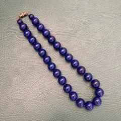 レトロ　青いビーズネックレス