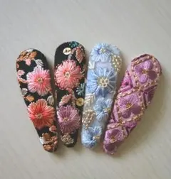 インド刺繍リボンの花柄ヘアピン パッチン4個セット アソート