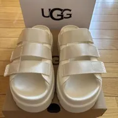 UGG W GOLDENGLOW SLIDE ホワイト 23cmのサムネイル