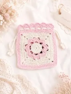 お花モチーフのかぎ編み巾着ポーチ｜ピンク×アイボリー｜ハンドメイド