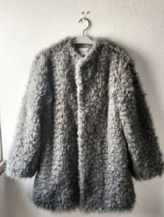 Demi-Luxe BEAMS グレー ファーコート