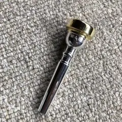 Item thumbnail for item b7e8f9a5-fb29-4b86-a840-d5b30e4785b3