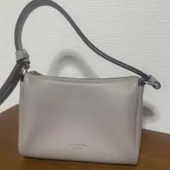 ケイトスペード　バッグ　グレー