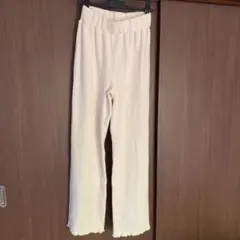 シールームリン　Mサイズストレートパンツのサムネイル