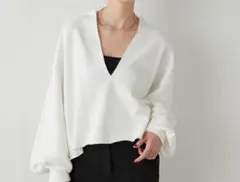 超美品　Whim Gazette スウェットVネックプルオーバー