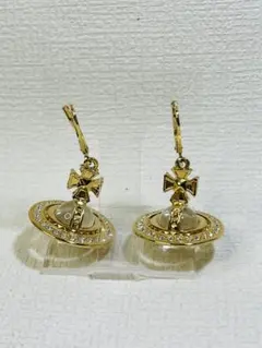 Vivienne Westwood ハートオーブピアス ゴールド - メルカリ