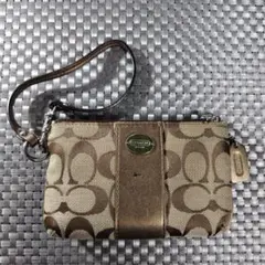 Item thumbnail for item 4fea2cf8-9227-4f6b-80ce-6d14d06416a7