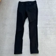 GU ブラック スキニーパンツ