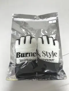 ボクシンググローブ