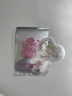 キミとアイドルプリキュア 入場者特典 キュアズキューン うちわ型クリアカード