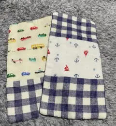 ハンドメイド　ハンカチ（ハーフサイズ）2枚