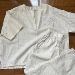 ＜極美品＞タグ付き　evam eva　セットアップ　定価4.6万円　プレゼント付