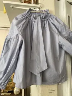 フリルネックブルー 長袖シャツ Mサイズ 日本製