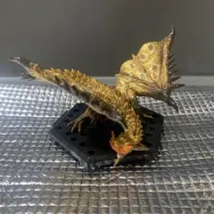 モンハン　モンスターハンター　フィギュア　リオレイア