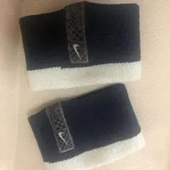 NIKEリストバンド