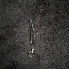 ストラップ上部