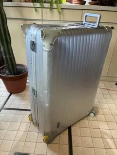 RIMOWA リモワ トパーズ 4輪　　　　　　　青ロゴ　廃盤　希少　正規品