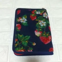 フェイラー ストロベリー マルチケース　母子手帳ケース　ネイビー