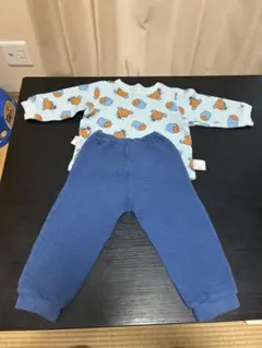 UNIQLO パジャマ　100cm 上下