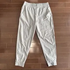 UNIQLO ウルトラストレッチアクティブジョガーパンツ ライトグレー M