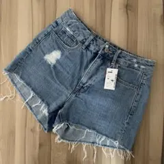 H&M ダメージデニム　ショートパンツ