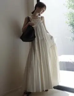 Venica volume tired dress stlipe 佐藤涼実