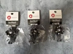 黒ミャクミャク PVC マスコットキーホルダー　ボールチェーンABC 3個セット