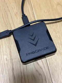 プログレードデジタル　ダブルスロットカードリーダー 　CF A SDカード