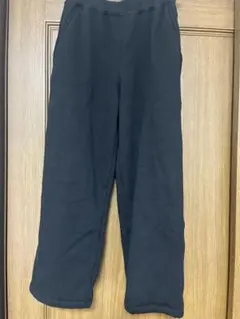 UNIQLO キッズ GIRLS ボアスウェットワイドパンツ　黒