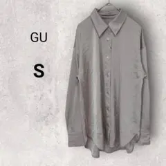 ジーユー サテンシャツブラウス S ベージュ キレイめ 長袖 春秋