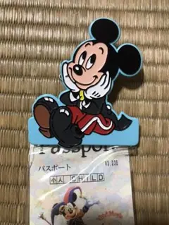 お値下げ！ディズニーランド パスポートチケットホルダー レトロ ミッキー