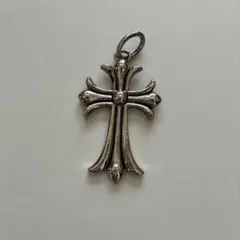 クロス型ペンダント トップ